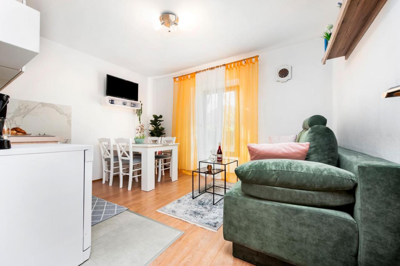 Apartment Roze Rovinj Eksteriør billede