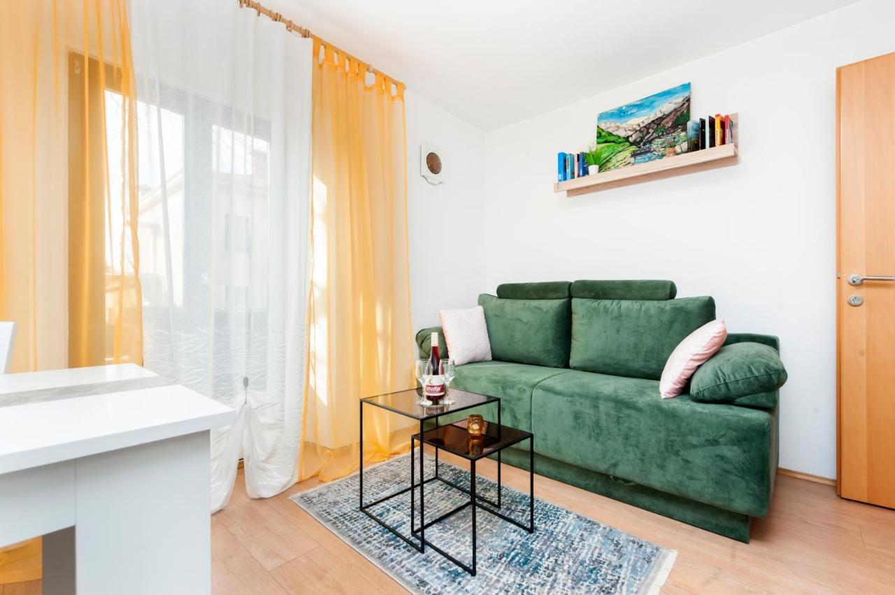 Apartment Roze Rovinj Eksteriør billede